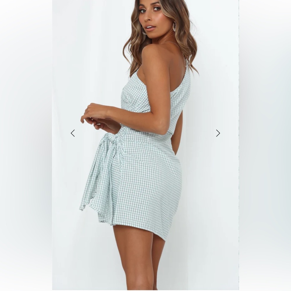 NWT sage green & white Gingham One-Shoulder Gingham Wrap Mini Dress Sz 8 - Picture 9 of 15